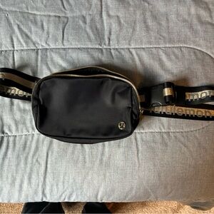 Lululemon belt bag